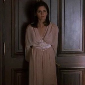 **ISO** Cruel Intentions Outfit